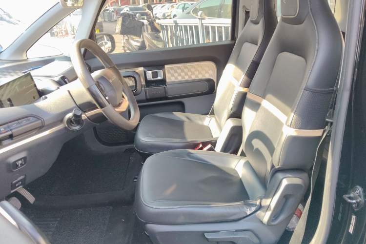 Used Baojun KiWi EV 2022 Designer Lite Edition Ternary Lithium Left Front Seat