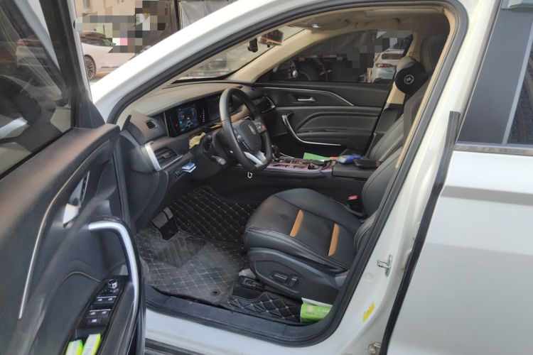 Used Bestune T77 2020 PRO 280 TID Automatic Luxury Model Driver Seat