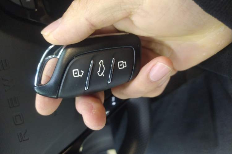 Used Roewe i5 2023 1.5L Manual Comfort Edition