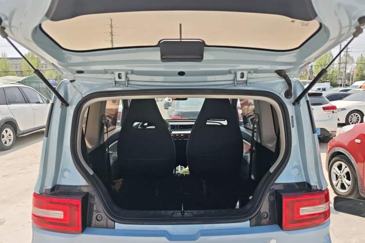 Used Wuling Hongguang MINIEV 2022 Easy Version Lithium Iron Phosphate Trunk