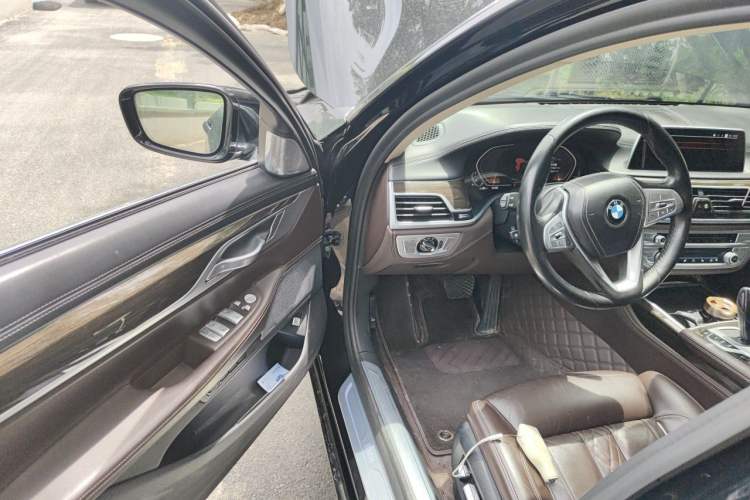 Used BMW 7 Series 2019 Updated 730Li Luxury Package
