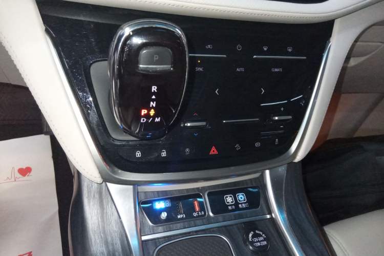 Used Buick GL8 2021 ES Landtrek 653T Comfort Edition
