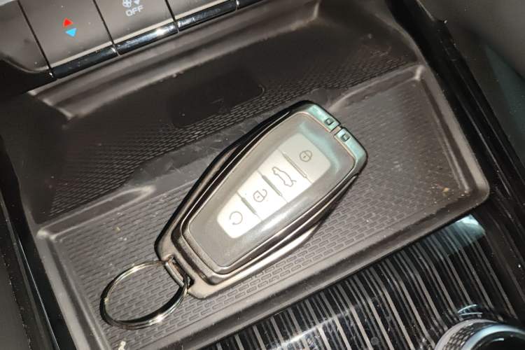 Used Geely Auto Monjaro L 2023 2.0TD High-Power Automatic Two-Wheel Drive Flagship Version
