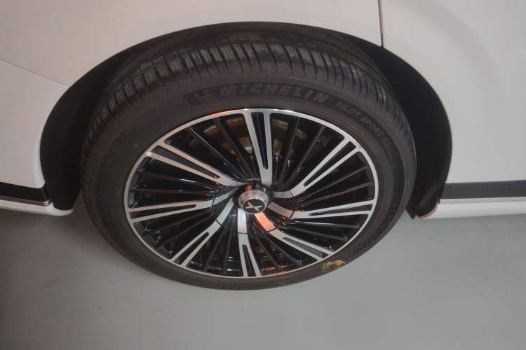 Used XPeng G9 2024 702 Max Right Rear Wheel Hub