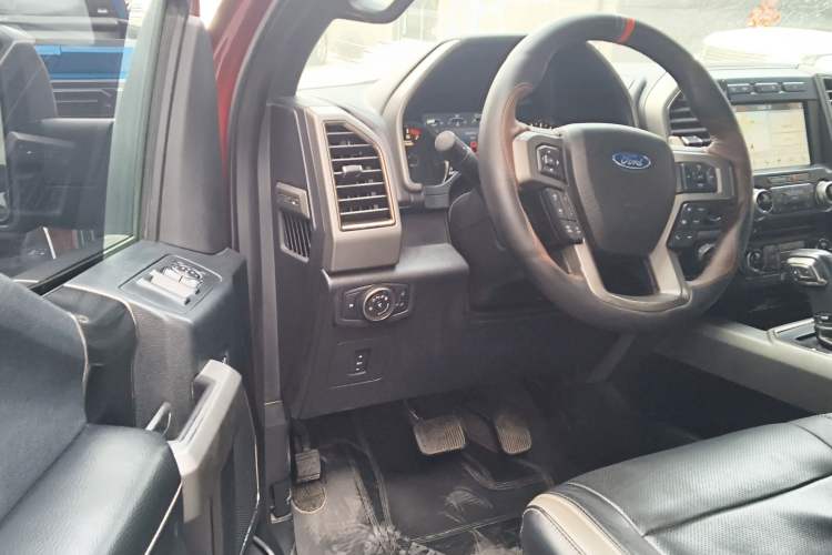 Used Ford F-150 Raptor 2017 3.5T Raptor Performance Enhanced Edition Interior 3