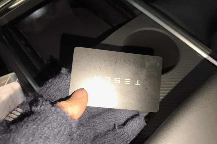 Used Tesla Model Y 2024 Rear-Wheel-Drive Version Interior 1