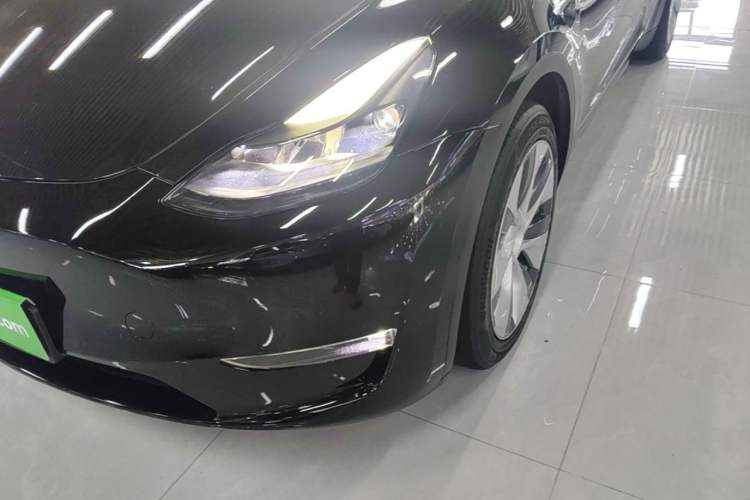 Used Tesla Model Y 2021 Standard Range Rear-Wheel Drive Version Left Front Headlight