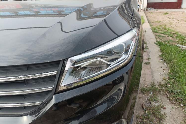 Used Dongfeng Fengon 580 2020 1.5T CVT Luxury Edition Left Front Headlight