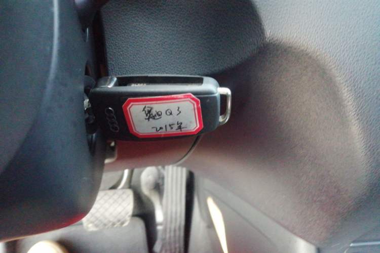 Used Audi Q3 2015 35 TFSI Millionth Anniversary Comfort Model
