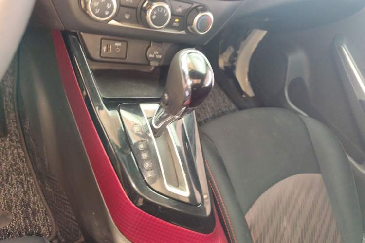 Used Nissan Lannia 2019 1.6L CVT Cool Edition China VI