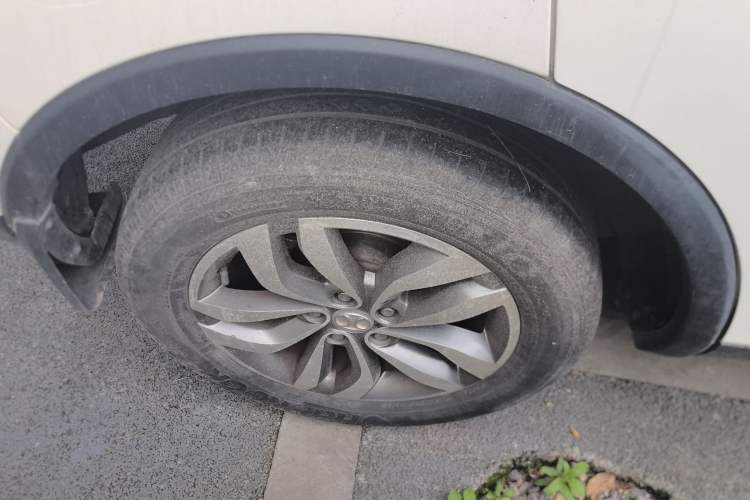 Used BAIC Senova X65 2015 2.0T Automatic Elite Model