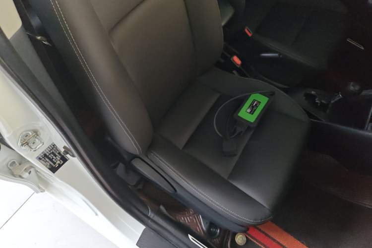 Used Toyota YARiS L Zhi Xiang 2021 1.5L CVT Leading Edition Right Front Seat