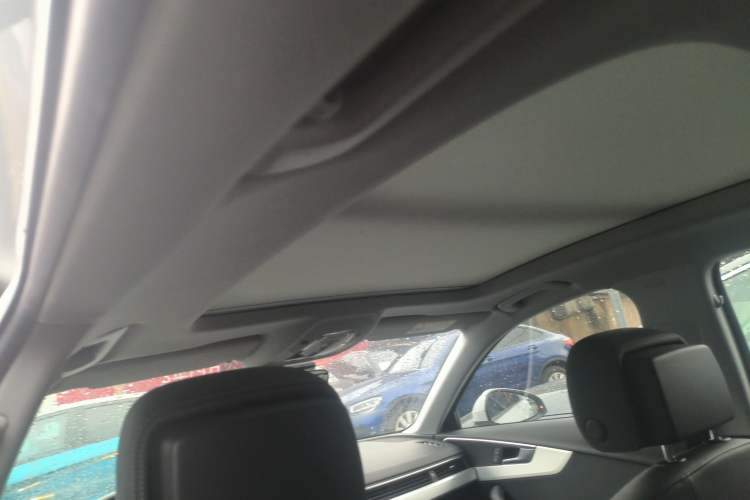 Used Audi A4L 2020 40 TFSI Luxury Prestige Edition Headliner