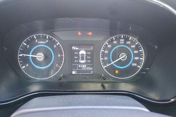 Used Foton Jiatu im8 2017 1.5L ZhiZun Model
