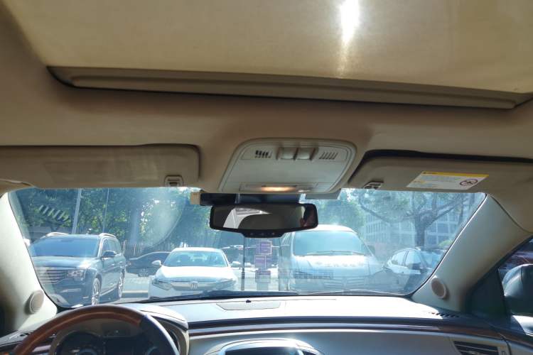 Used Buick LaCrosse 2010 2.4L Luxury Edition
