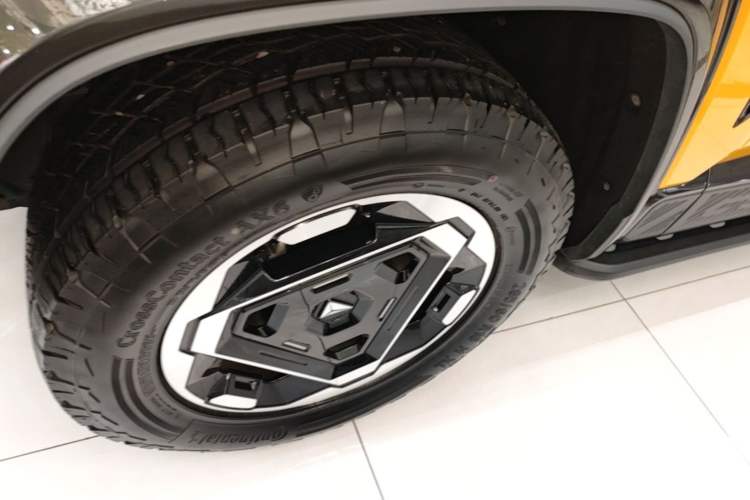 Used Deepal G318 2025 Worry-Free Adventure Edition Four-Wheel Drive Secret Realm Version
