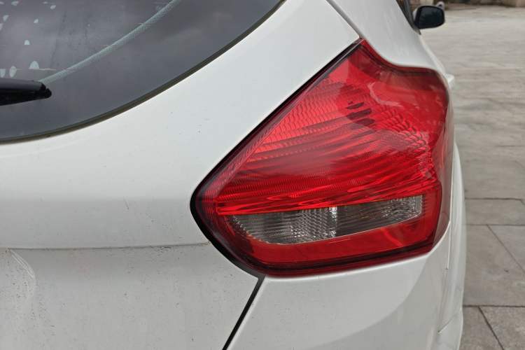 Used Ford Focus 2015 Hatchback 1.6L Automatic Comfort Model
