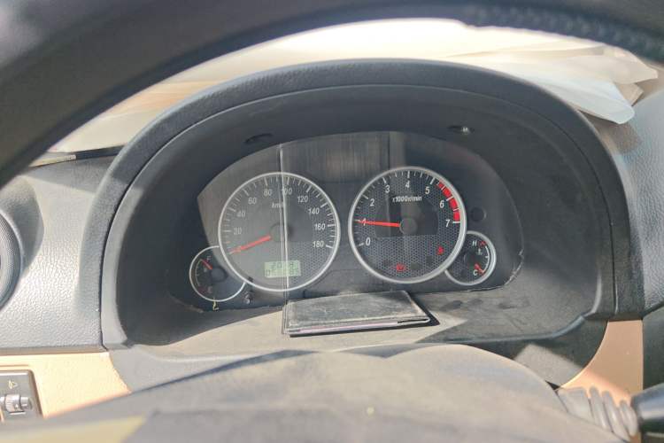 Used Dongfeng Xiaokang C35 2018 1.5L Base Model II Sedan China V Emission Standard DK15 Instrument Cluster