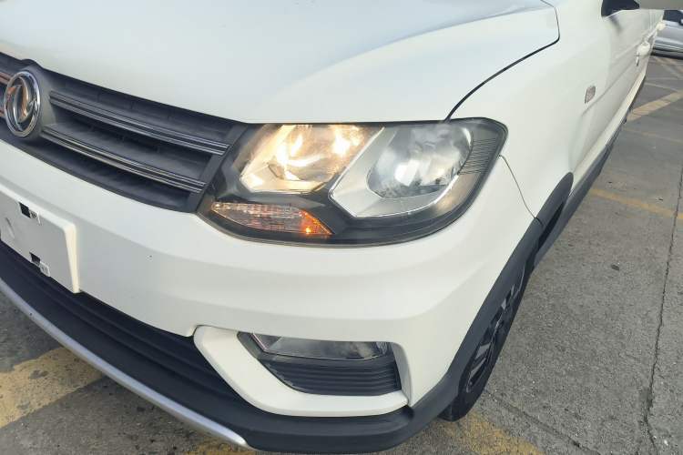 Used Dongfeng Fengon 370 2017 1.5L CVT Fashion Edition 7-Seater