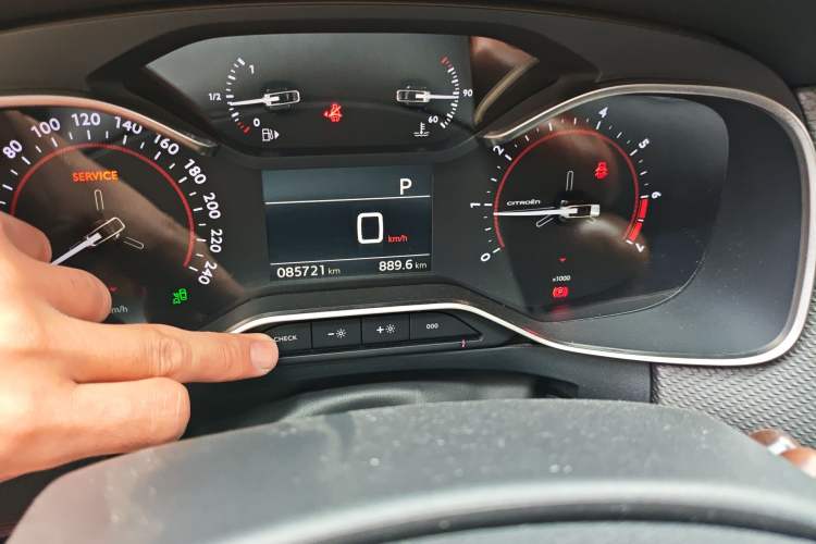 Used Citroen C6 2017 350THP Luxury Model