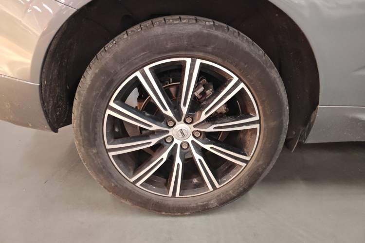 Used Volvo XC60 2021 T5 4x4 Smart Luxury Edition
