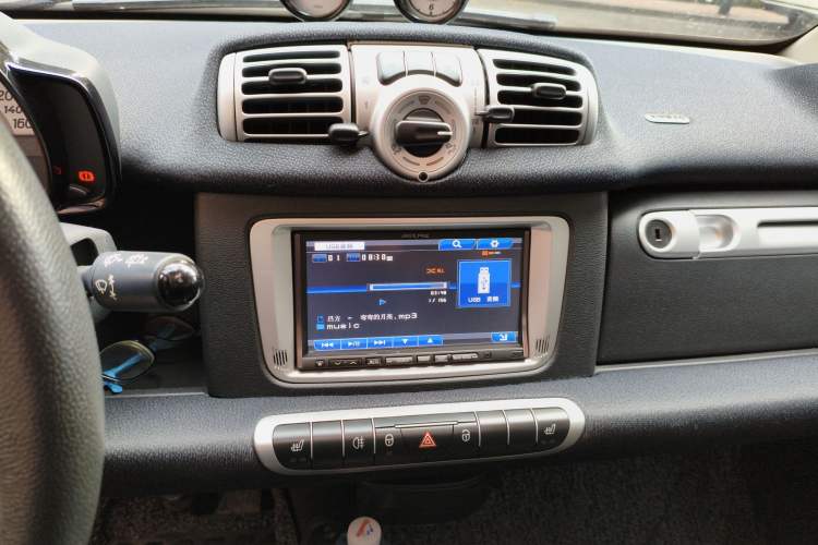 Used smart fortwo 2013 1.0T Hardtop Passion Edition
