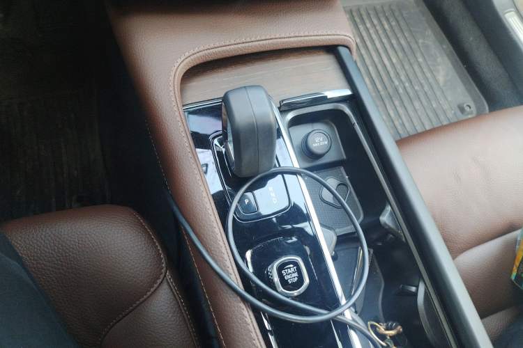 Used Volvo V90 2022 Cross Country B5 AWD Smart Range Edition
