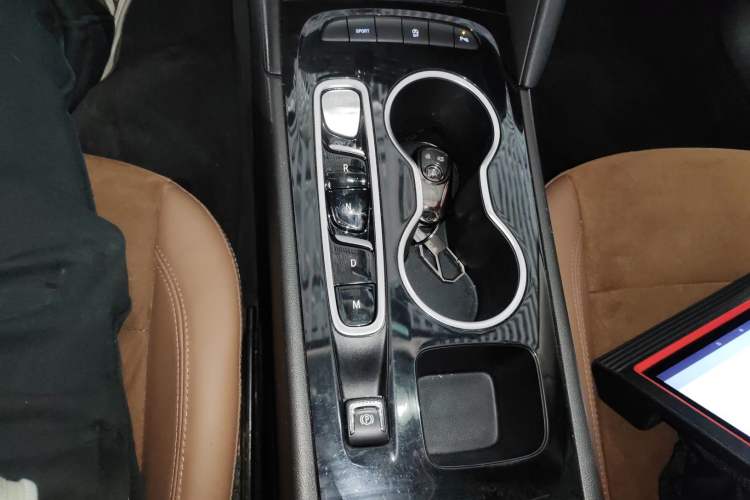 Used Buick Regal 2023 552T Smart Enjoyment Version Gear Lever