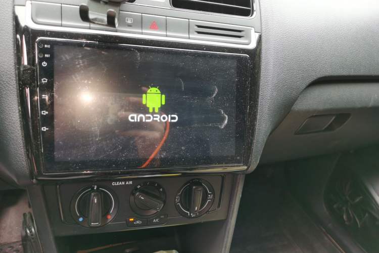 Used Volkswagen Polo 2016 1.4L Automatic Trendy Model Audio And AC Panel