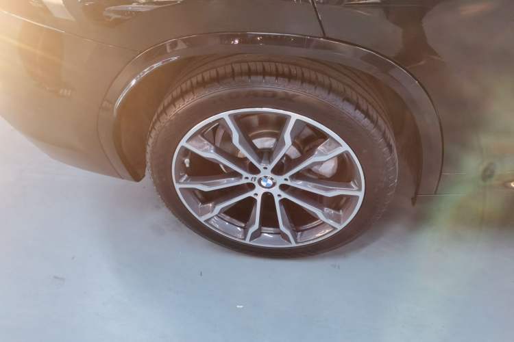 Used BMW X3 2020 xDrive30i Luxury Model with M Sport Package
