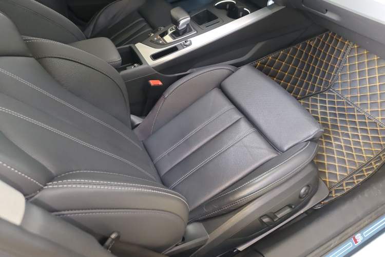 Used Audi A4L 2022 40 TFSI Fashion Dynamic Model
