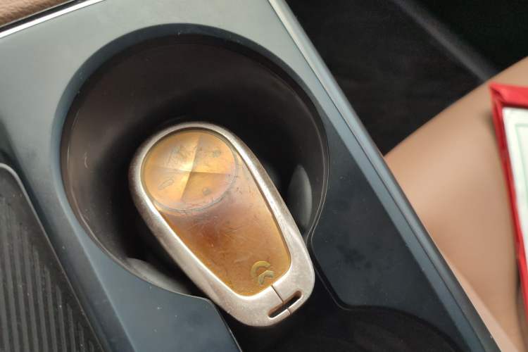 Used Nio ES6 2019 430 km Performance Version
