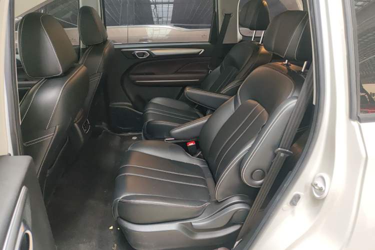 Used GAC Trumpchi M6 2023 PRO 270T DCT Luxury Edition
