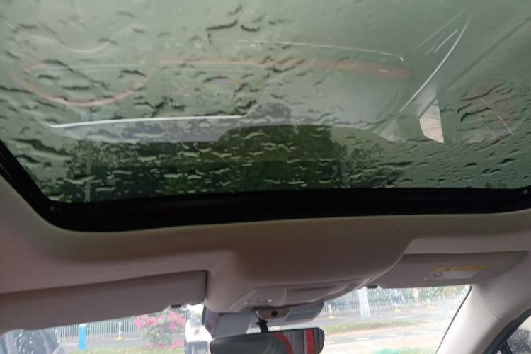 Used ORA Good Cat GT 2022 Mulan Edition 480km Long-Range续航 Headliner