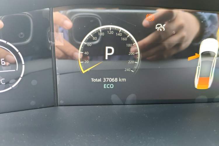 Used Changan UNI-V 2022 1.5T Prestige Version