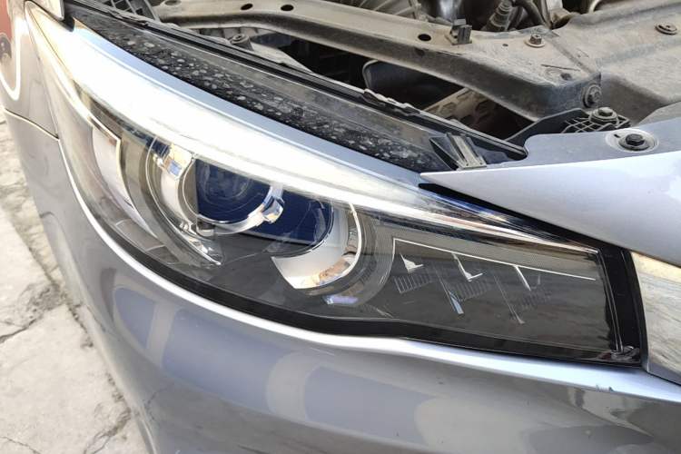 Used MG 6 2017 20T Manual Luxury Smart Connect Version China V Standard