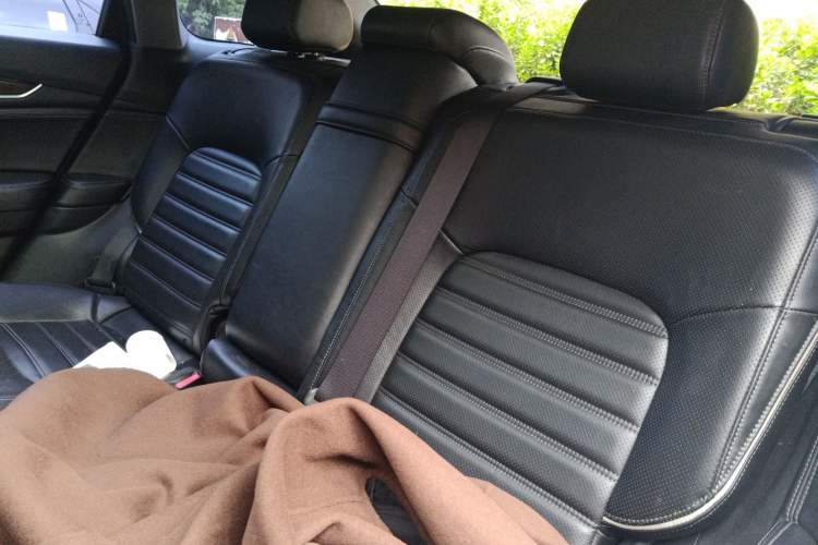 Used Honda UR-V 2017 240TURBO Two-Wheel Drive Classic Edition China V