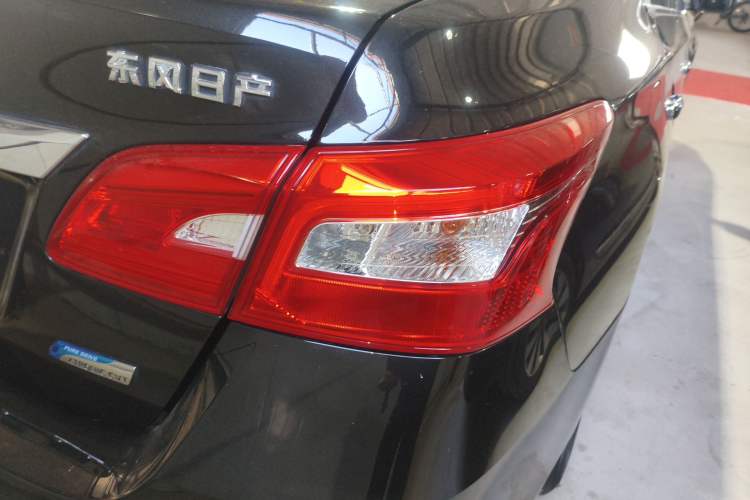 Used Nissan Sylphy 2019 1.6XV CVT Smart Connect Luxury Edition China VI Standard
