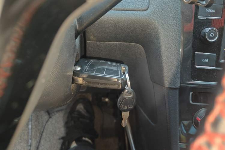 Used Volkswagen Golf 2018 1.6L Automatic Comfort Model Vehicle Key