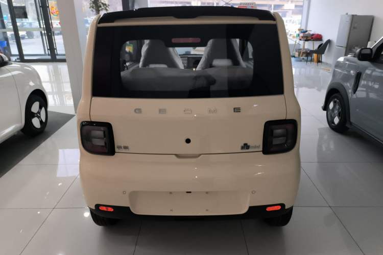 Used Geely Galaxy Panda 2025 210 km – Yuanqi Bear Rear
