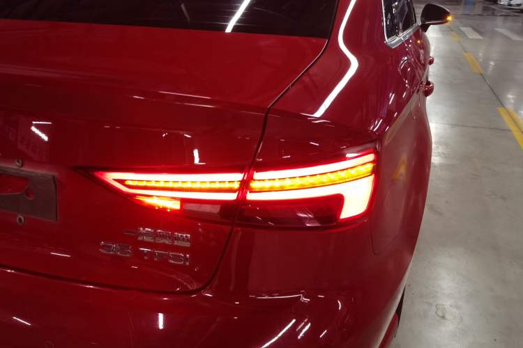 Used Audi A3 2018 30th Anniversary Edition Limousine 35 TFSI Fashion Model
