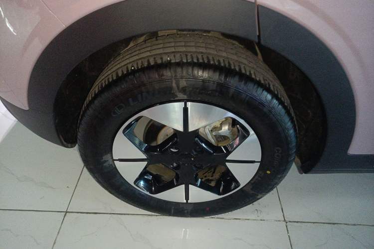 Used Geely Galaxy Geome 2025 UP 410km Exploration Edition