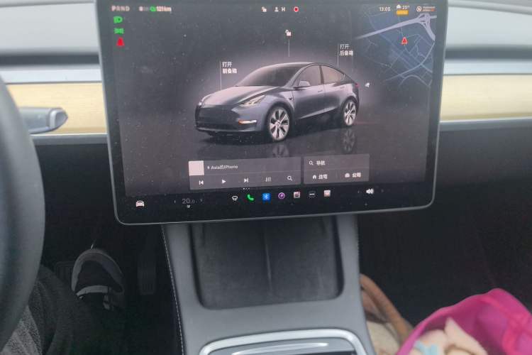 Used Tesla Model Y 2022 Revised Version Rear-Wheel Drive Audio And AC Panel