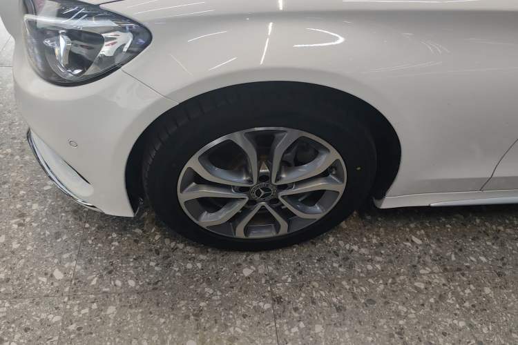 Used Mercedes-Benz C-Class 2018 C 180 L Fashion Edition Sport Version