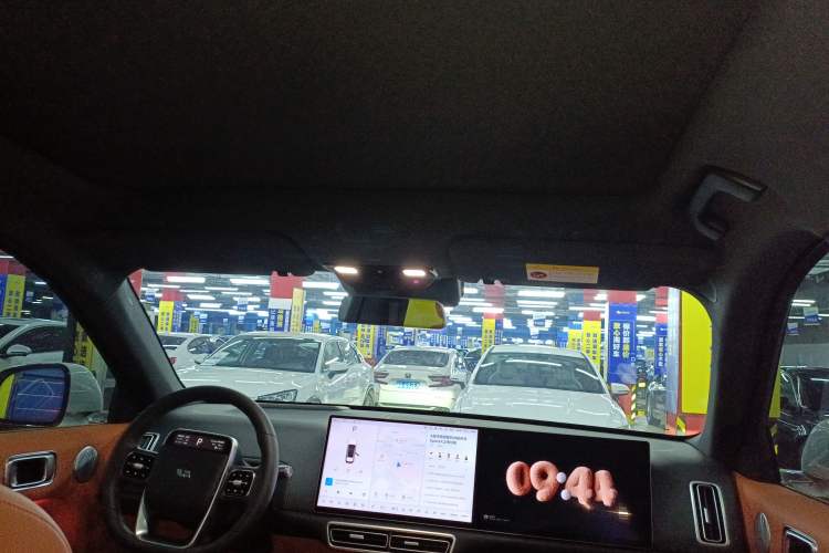 Used Li Auto L6 2025 Pro Smart Refresh Edition
