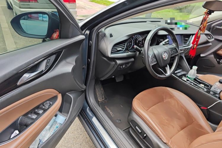 Used Buick Regal 2020 552T Luxury Version
