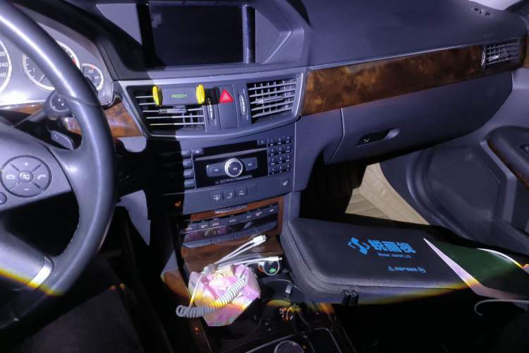 Used Mercedes-Benz E-Class 2011 E 300 L Elegant Model