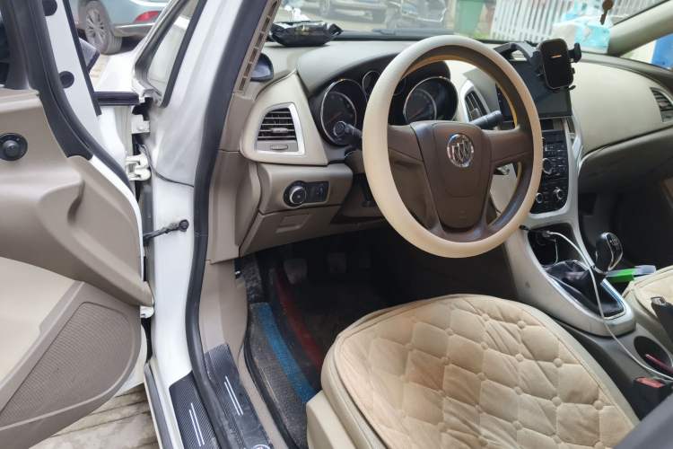 Used Buick GT 2013 GT 1.6L Manual Comfort Edition
