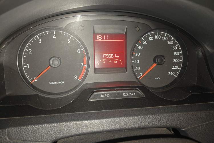 Used Volkswagen Santana 2013 1.6L Manual Comfort Edition
