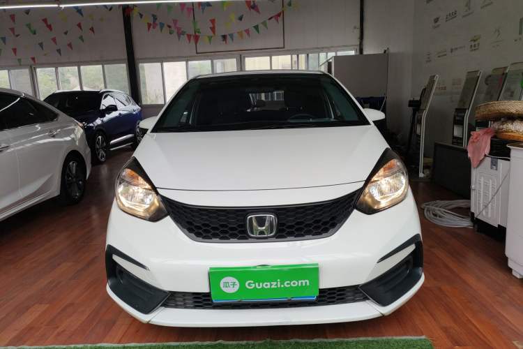 Used Honda Fit 2022 1.5L CVT Trendy Sunroof Edition Front